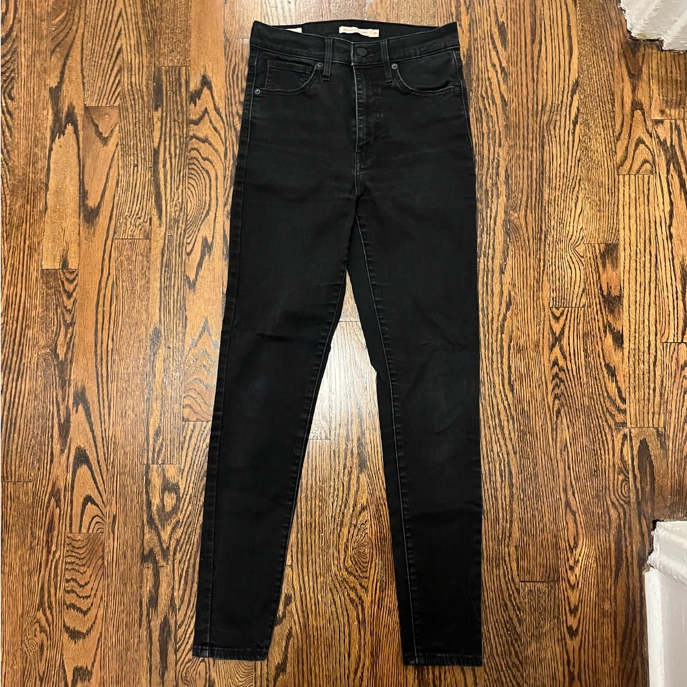 Levi’s Mile High Super Skinny Jeans